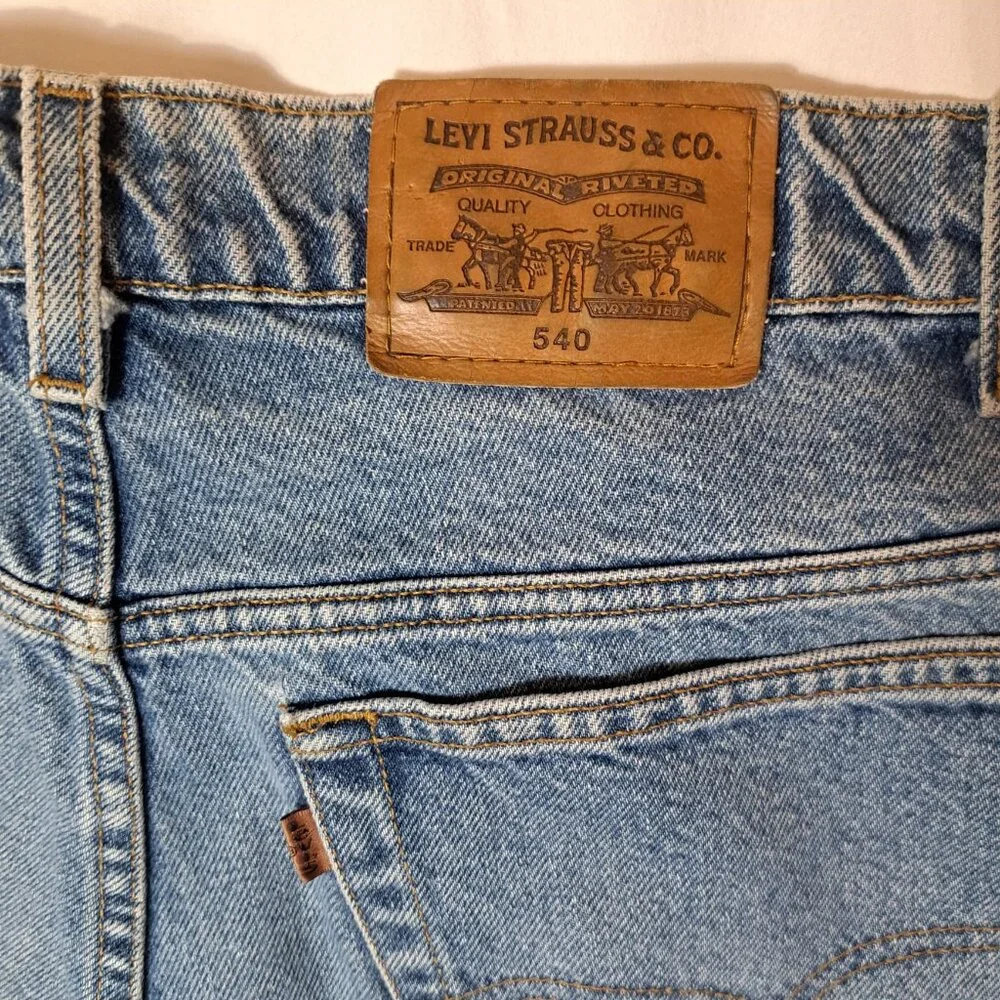 Vintage Levis Jeans Mens 40 Blue 540 Signature 100% Cotton Relaxed Fit 90s 40X29
